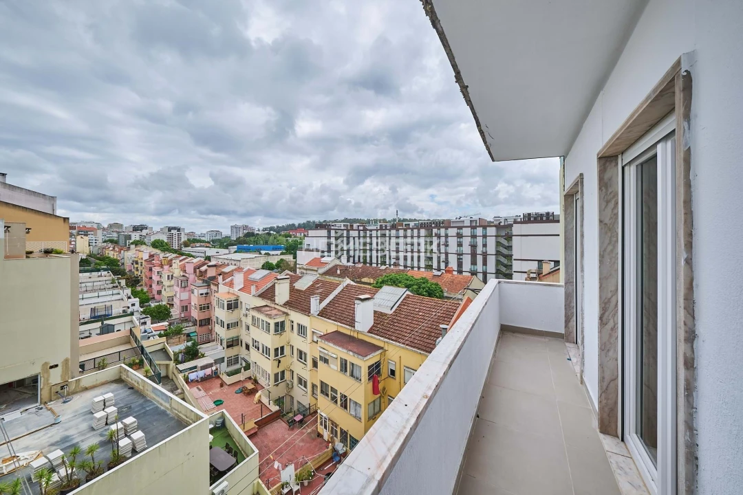 Apartamento T3 para Venda em Benfica Foto 10