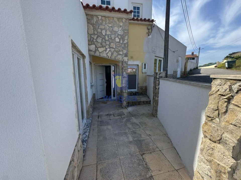 Moradia T4 para Venda em Peniche Foto 5