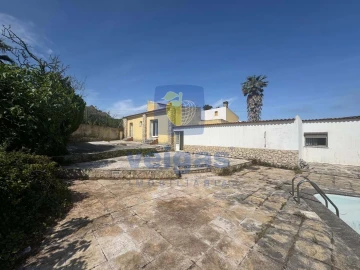 Moradia T4 para Venda em Peniche