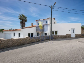 Moradia T4 para Venda em Peniche