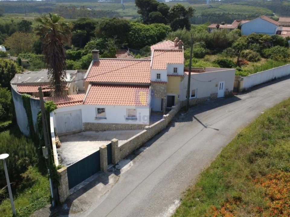 Moradia T4 para Venda em Peniche Foto 1