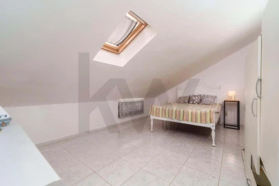 Apartamento para Venda em Monte Gordo