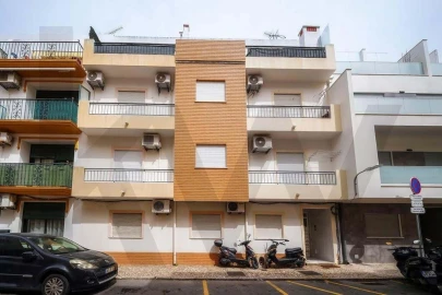 Apartamento para Venda em Monte Gordo
