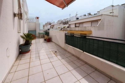 Apartamento para Venda em Monte Gordo