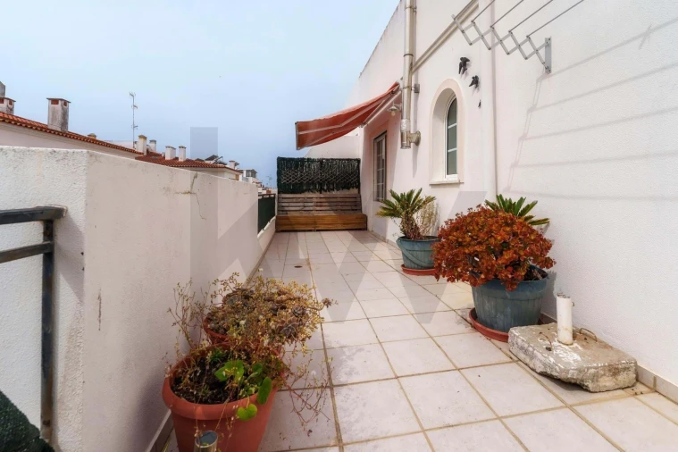 Apartamento para Venda em Monte Gordo Foto 17