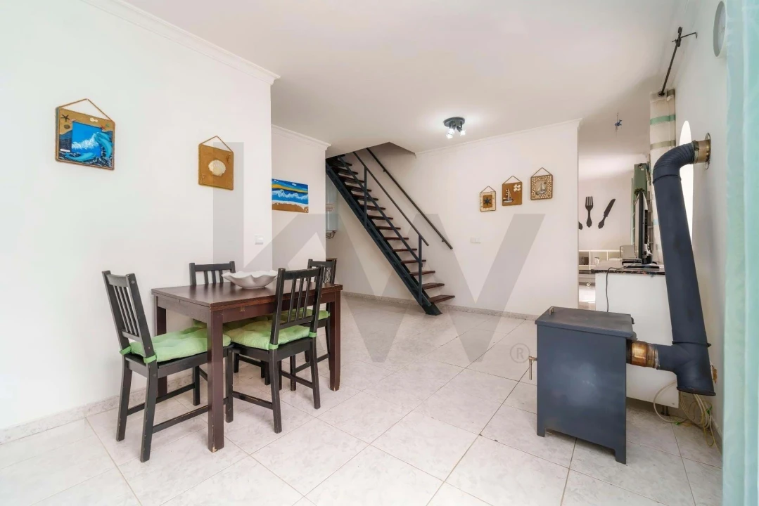 Apartamento para Venda em Monte Gordo Foto 8