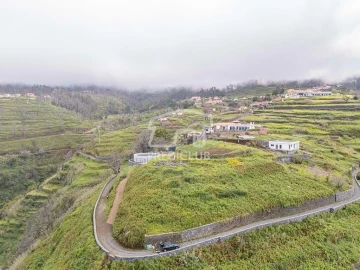 Terreno para Venda em Fajã da Ovelha