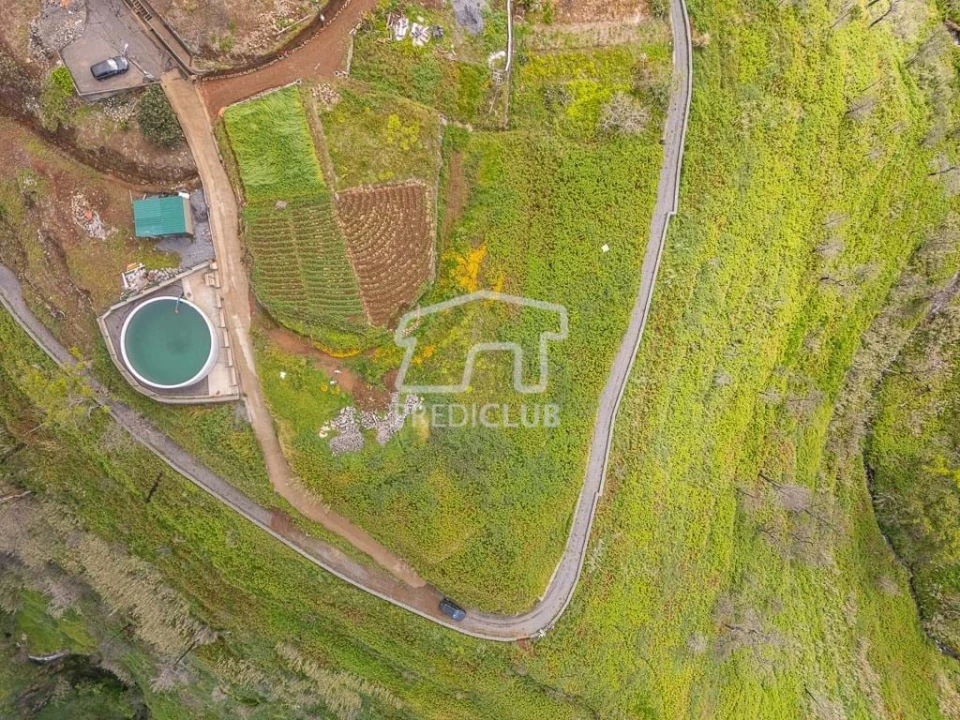 Terreno para Venda em Fajã da Ovelha Foto 4