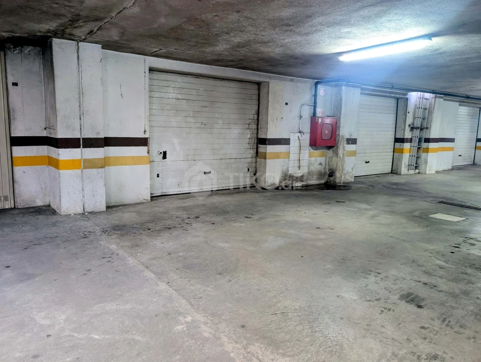 Negócio para Venda em Camarate, Unhos e Apelação Foto 17