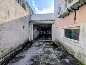 Negócio para Venda em Camarate, Unhos e Apelação