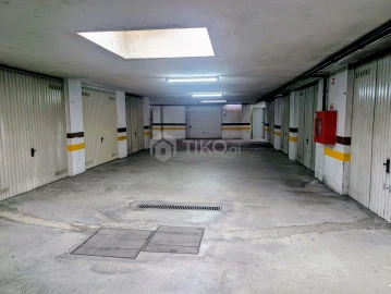 Negócio para Venda em Camarate, Unhos e Apelação