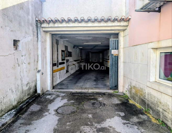 Negócio para Venda em Camarate, Unhos e Apelação Foto 21