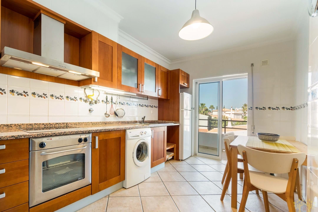 Apartamento T3 para Arrendamento em Tavira (Santa Maria e Santiago) Foto 8