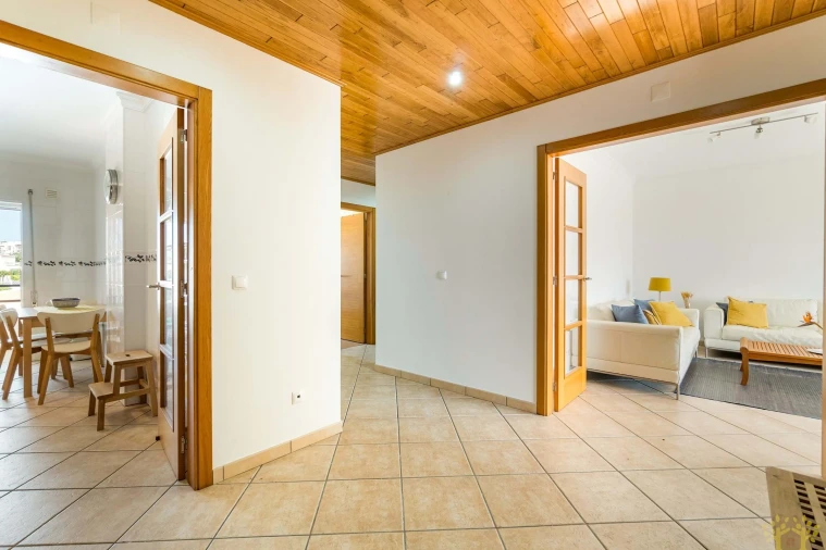 Apartamento T3 para Arrendamento em Tavira (Santa Maria e Santiago) Foto 2