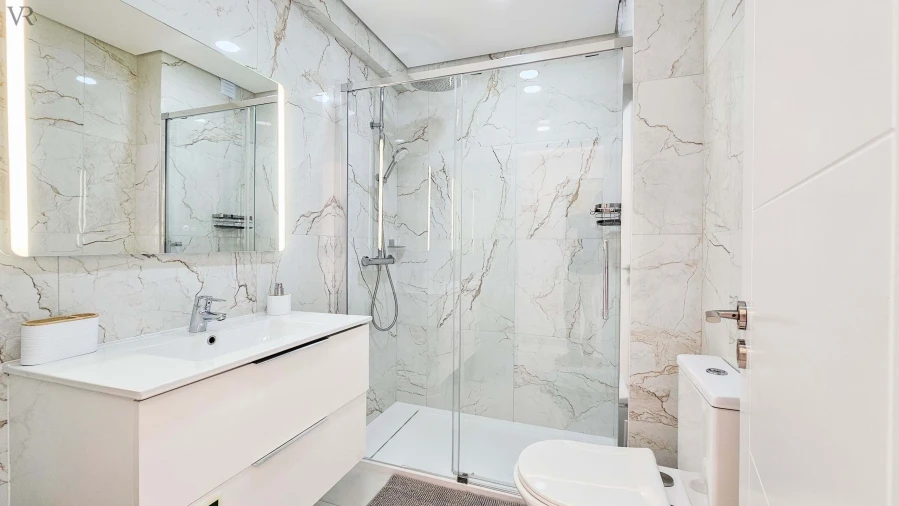 Apartamento T1 para Venda em Armação de Pera Foto 8