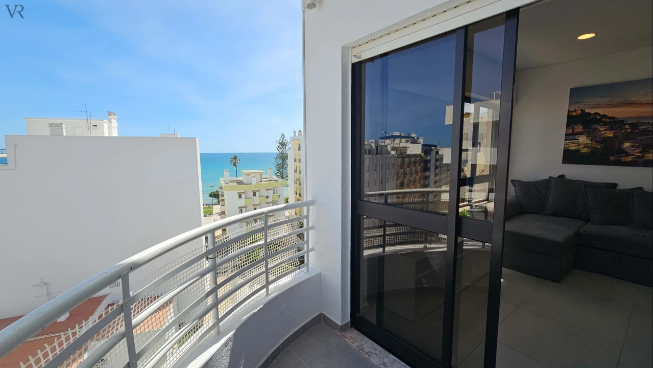 Apartamento T1 para Venda em Armação de Pera Foto 9