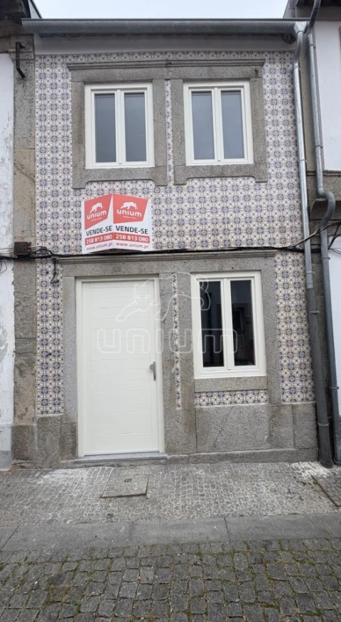 Moradia T2 para Venda em Santa Maria Maior e Monserrate e Meadela