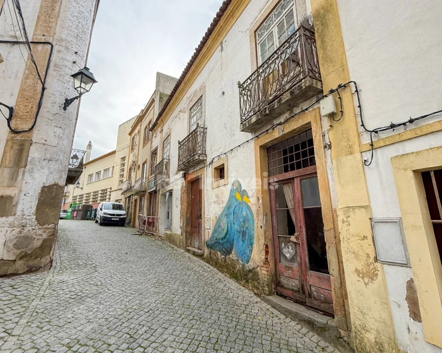 Prédio para Venda em Abrantes (São Vicente e São João) e Alferrarede Foto 9