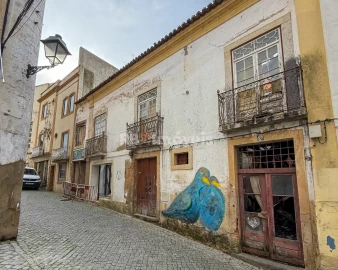 Prédio para Venda em Abrantes (São Vicente e São João) e Alferrarede