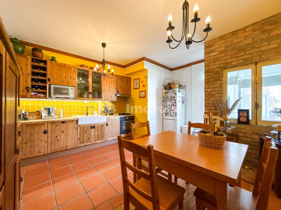 Apartamento T4 para Venda em São João Baptista e Santa Maria dos Olivais Foto 25