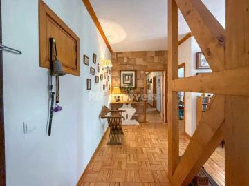 Apartamento T4 para Venda em São João Baptista e Santa Maria dos Olivais