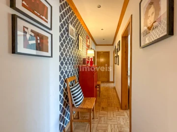 Apartamento T4 para Venda em São João Baptista e Santa Maria dos Olivais