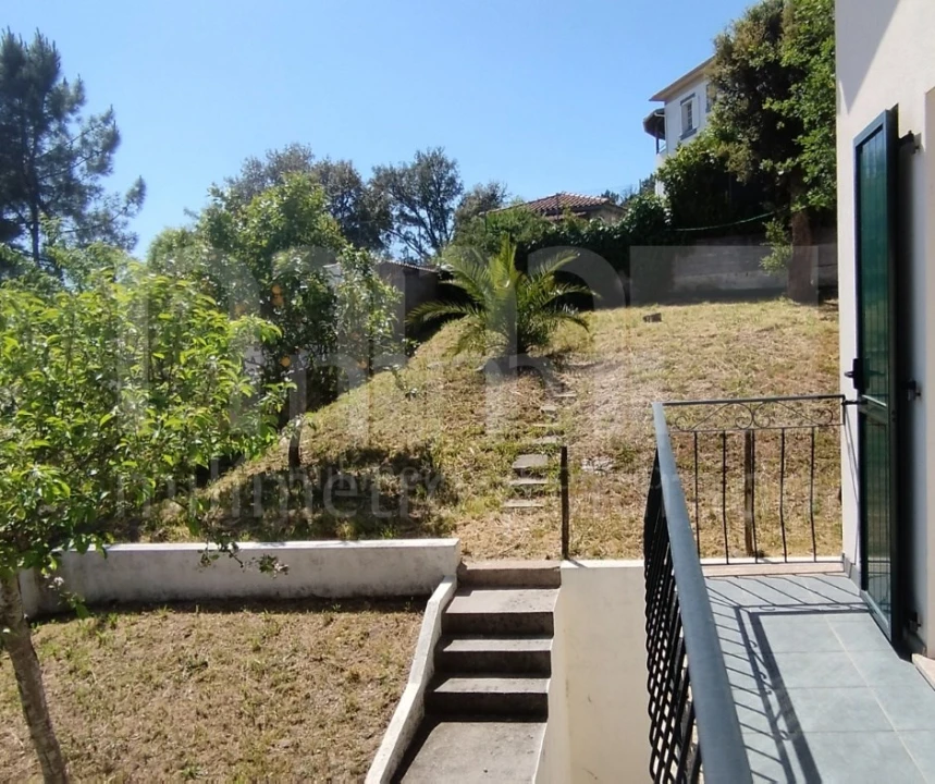 Moradia T5 para Venda em Vila Nova de Anha Foto 13