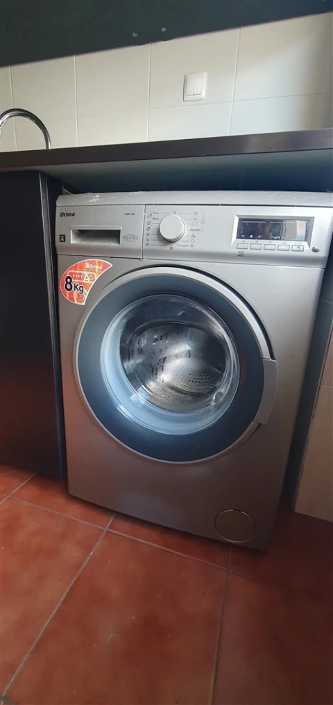 Apartamento T2 para Arrendamento em Queluz e Belas
