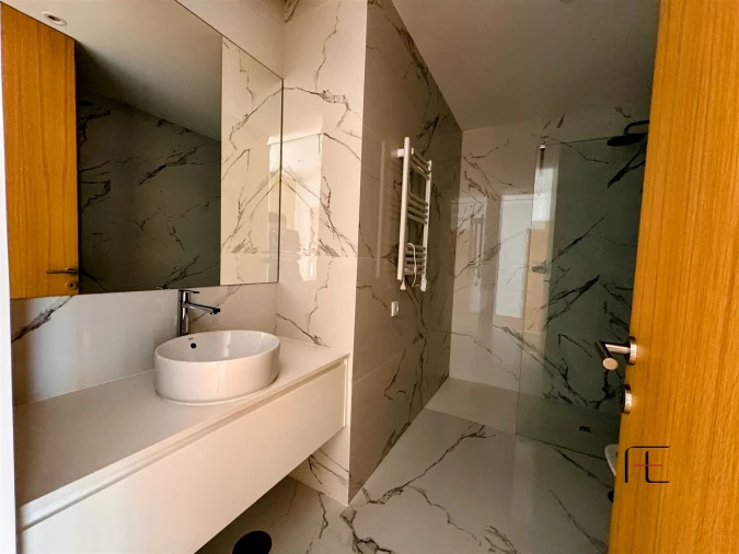 Apartamento T2 para Venda em Canidelo Foto 12