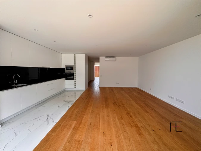 Apartamento T2 para Venda em Canidelo Foto 5