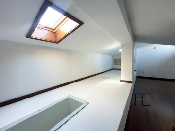Moradia T4 para Venda em Perafita, Lavra e Santa Cruz do Bispo