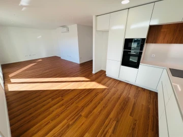 Apartamento T3 para Venda em Tavarede