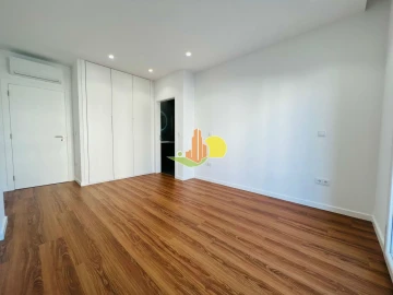 Apartamento T3 para Venda em Tavarede