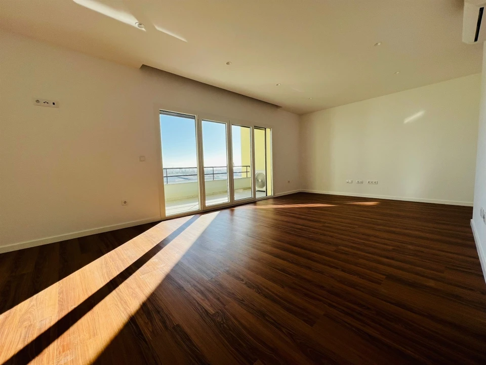 Apartamento T3 para Venda em Tavarede Foto 7