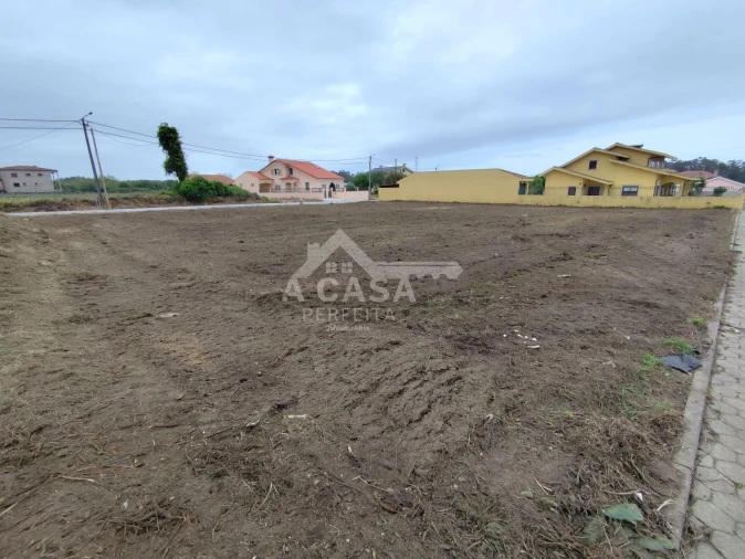 Terreno para Venda em Maceda Foto 4