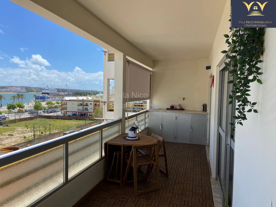 Apartamento para Venda em Portimão Foto 8