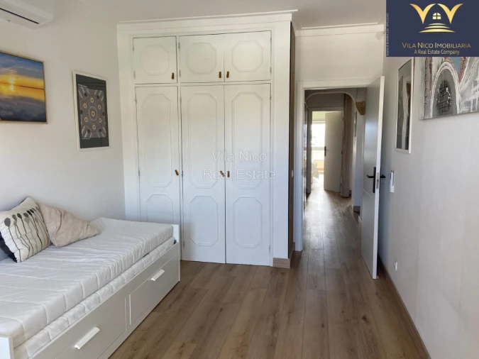 Apartamento para Venda em Portimão Foto 23