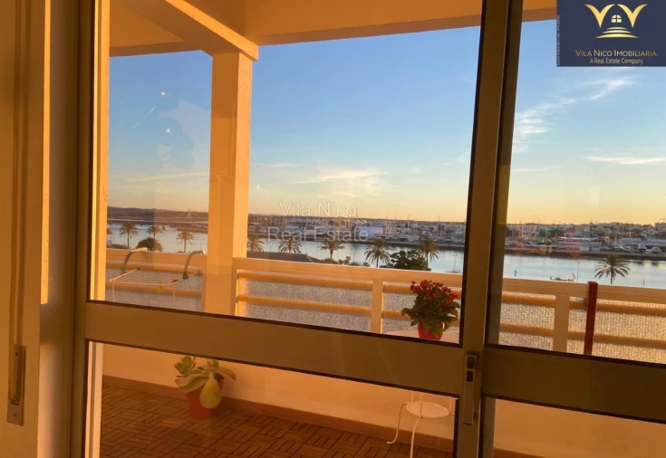 Apartamento para Venda em Portimão Foto 3