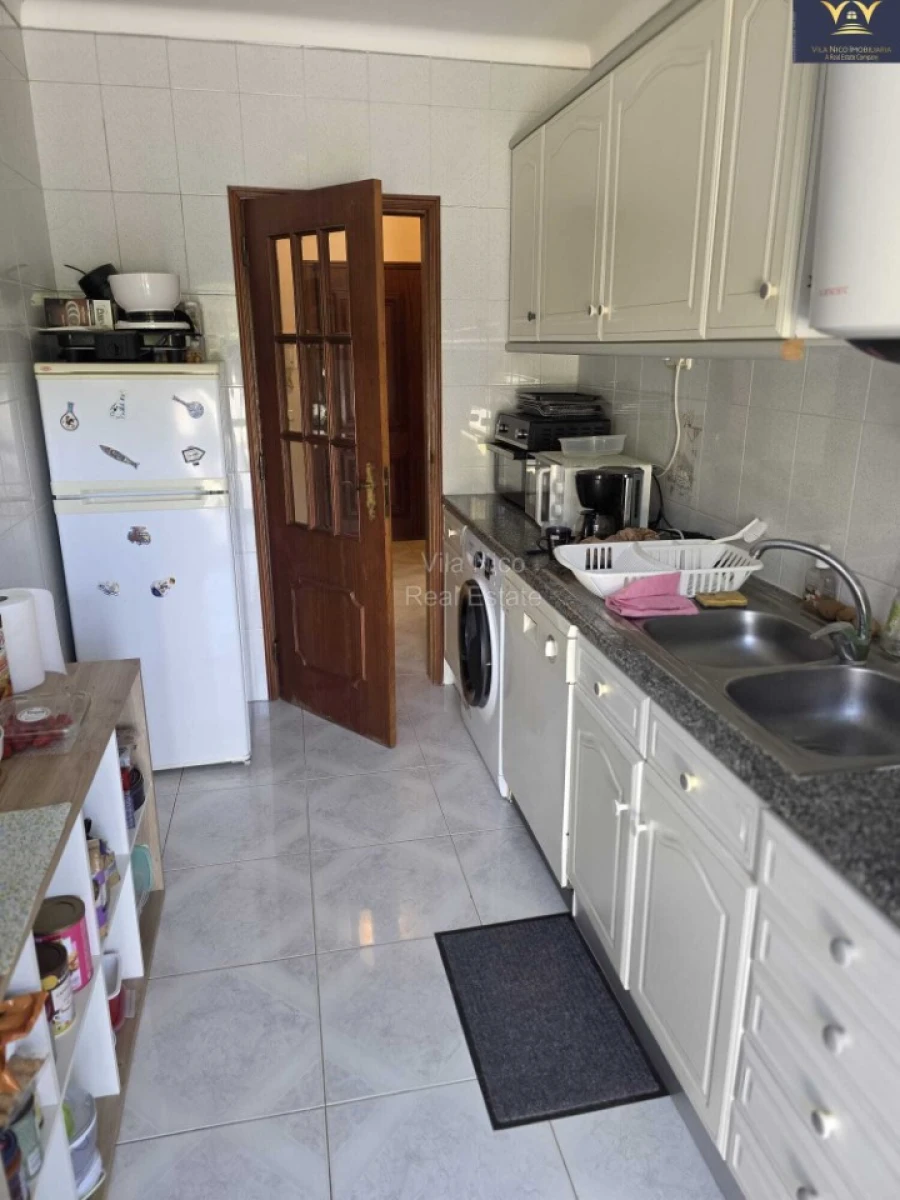 Apartamento T2 para Venda em Portimão Foto 5