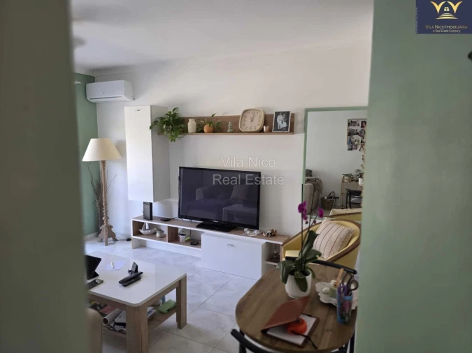 Apartamento T2 para Venda em Portimão Foto 6