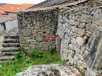 Moradia T0 para Venda em Arnas