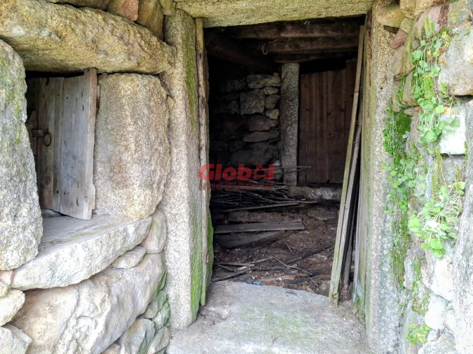 Moradia T0 para Venda em Arnas Foto 10