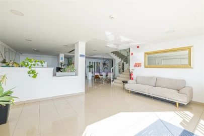 Apartamento T2 para Venda em Sesimbra (Santiago)
