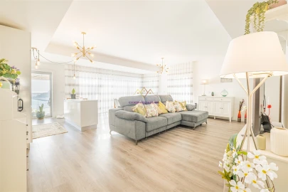 Apartamento T2 para Venda em Sesimbra (Santiago)