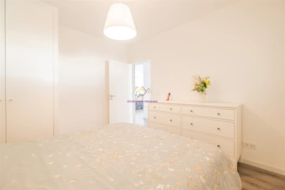 Apartamento T2 para Venda em Sesimbra (Santiago)