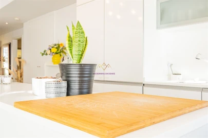 Apartamento T2 para Venda em Sesimbra (Santiago)