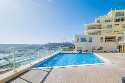Apartamento T2 para Venda em Sesimbra (Santiago)