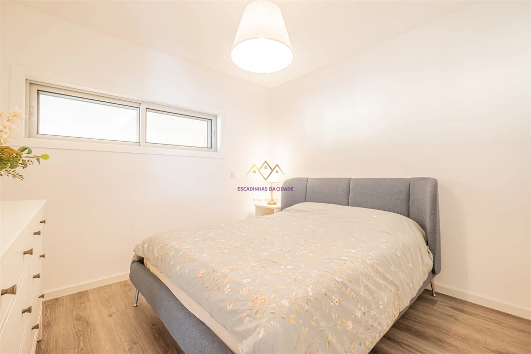 Apartamento T2 para Venda em Sesimbra (Santiago) Foto 15