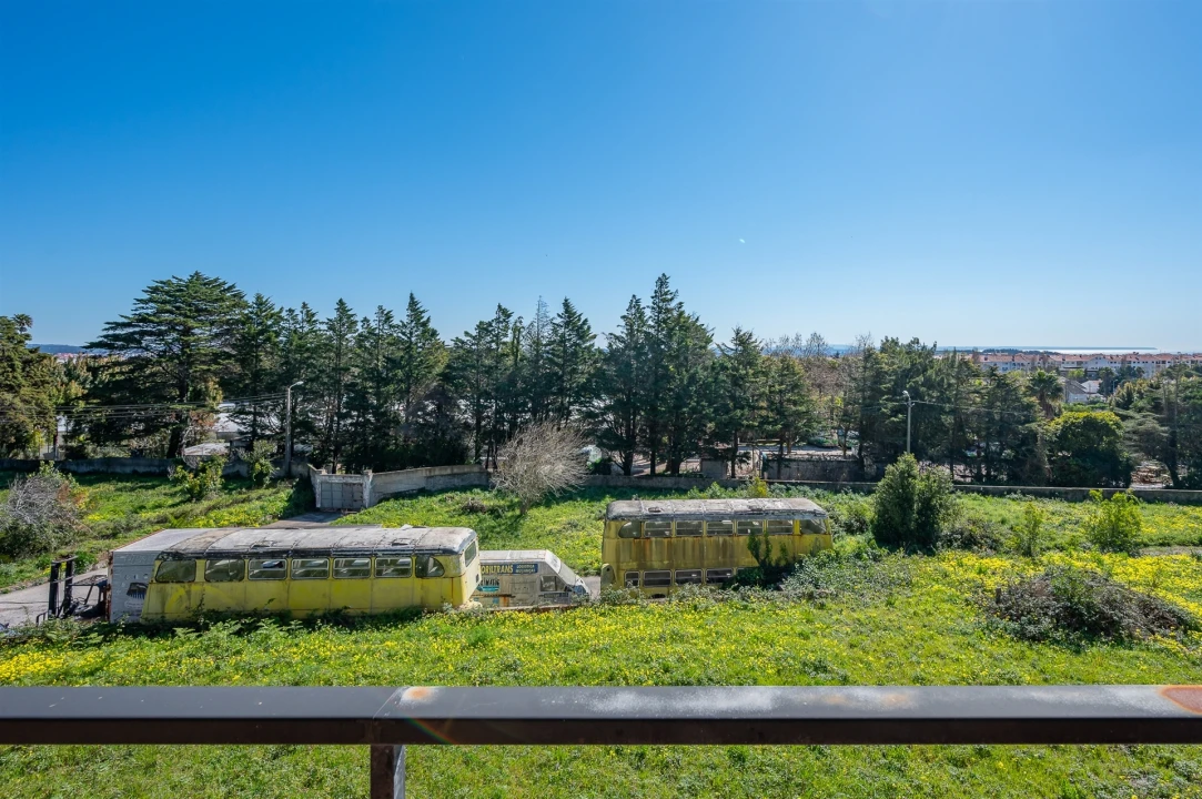 Moradia T10 para Venda em Santa Maria e São Miguel, São Martinho, São Pedro Penaferrim Foto 10