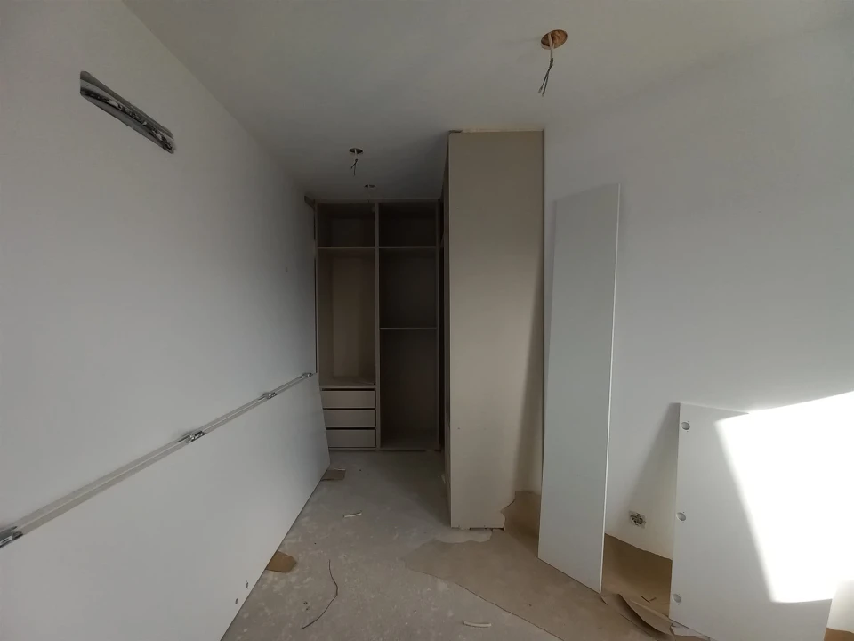 Apartamento T2 para Venda em Colares Foto 16
